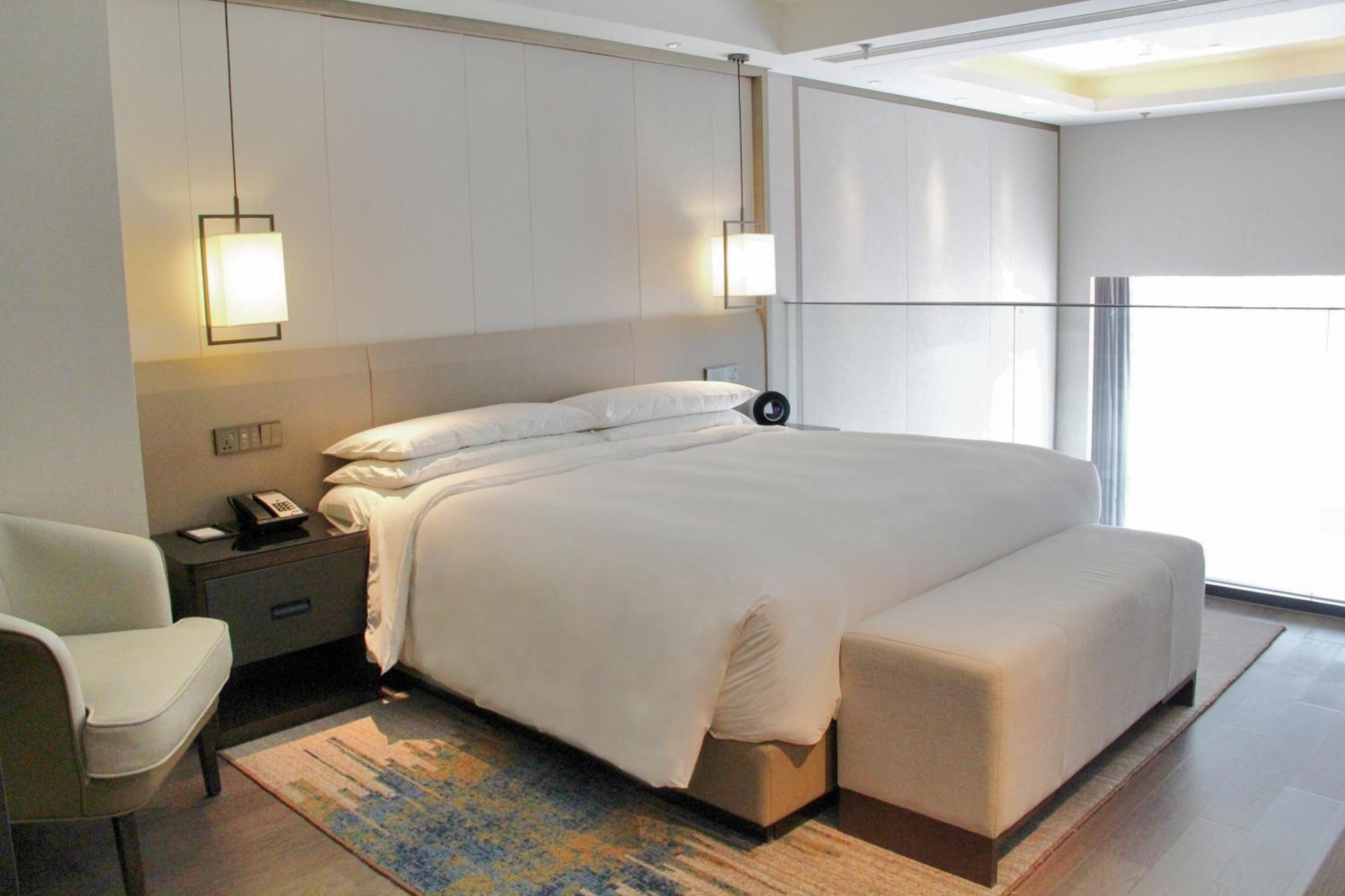 Shanghai Marriott Hotel Pudong East - Only A 30 Minute Drive From Disney Buitenkant foto