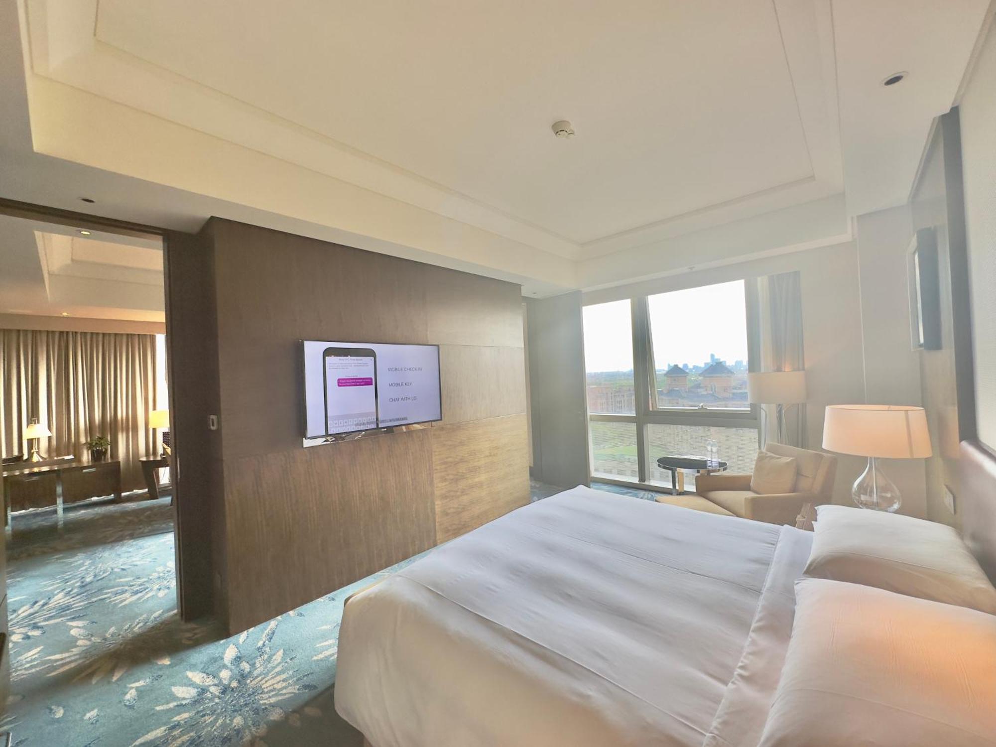 Shanghai Marriott Hotel Pudong East - Only A 30 Minute Drive From Disney Buitenkant foto