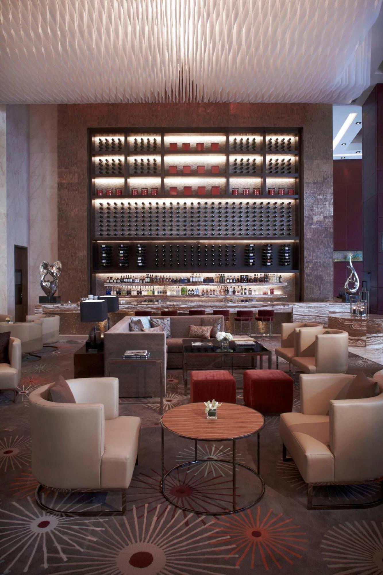 Shanghai Marriott Hotel Pudong East - Only A 30 Minute Drive From Disney Buitenkant foto
